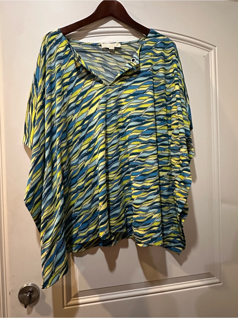Michael Kors Blue & Yellow Wave-Print V-Neck Tunic